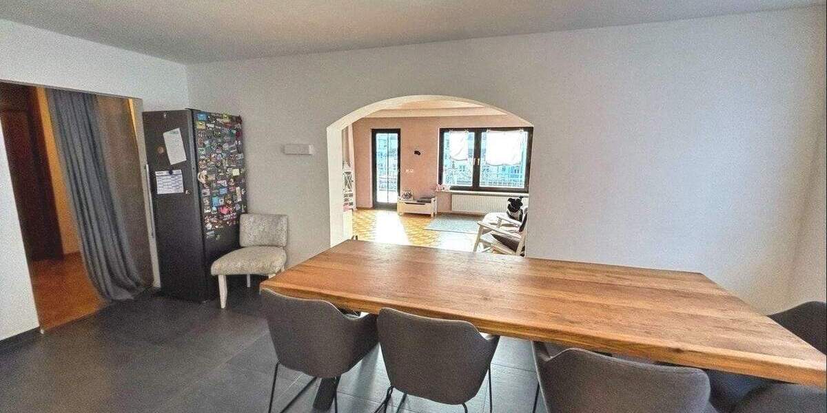 Einfamilienhaus Sindelfingen Maichingen - 9 Zimmer, 215 m&sup2;, 729.000&euro; | Angebot:25155971