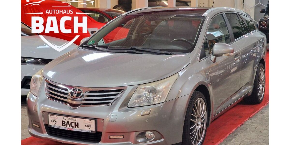 Toyota Avensis 177.756 km 6.499 € Remshalden 73630