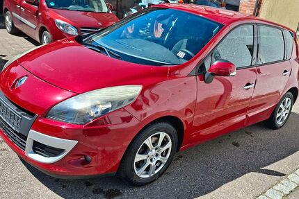 Renault Scenic 182.400 km 1.749 &euro; Ebersbach Fils 73061
