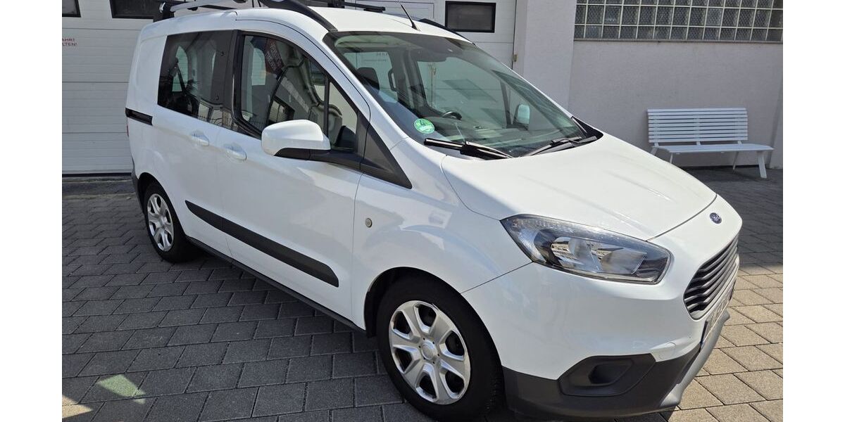 Ford Transit Courier 110.000 km 7.250 &euro; Fellbach 70734