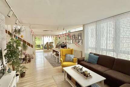 Haus Stuttgart Hedelfingen - 11 Zimmer, 301 m&sup2;, 749.000&euro; | Angebot:27147687