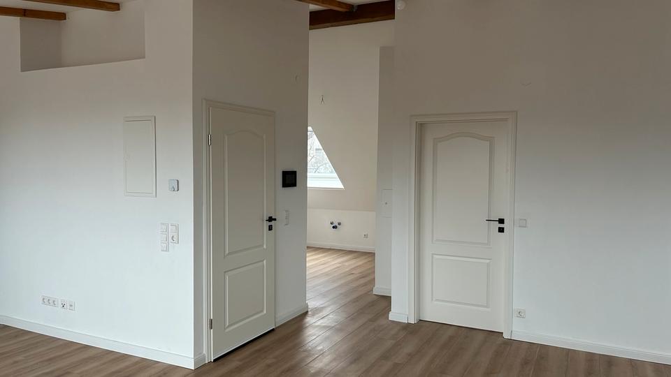 Dachgeschoßwohnung Wernau (Neckar) - 2 Zimmer, 57 m&sup2;, 980&euro; | Angebot:26357712