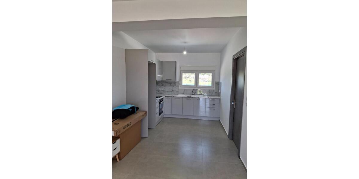 Mehrfamilienhaus, Wohnhaus Stuttgart Luginsland - 4 Zimmer, 120 m&sup2;, 179.000&euro; | Angebot:25902737