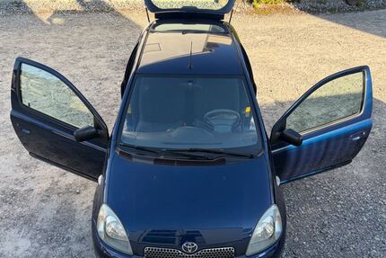 Toyota Yaris 156.539 km 2.790 &euro; Böblingen 71032