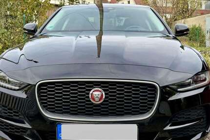 Jaguar XE 49.000 km 29.500 € Stuttgart 70563