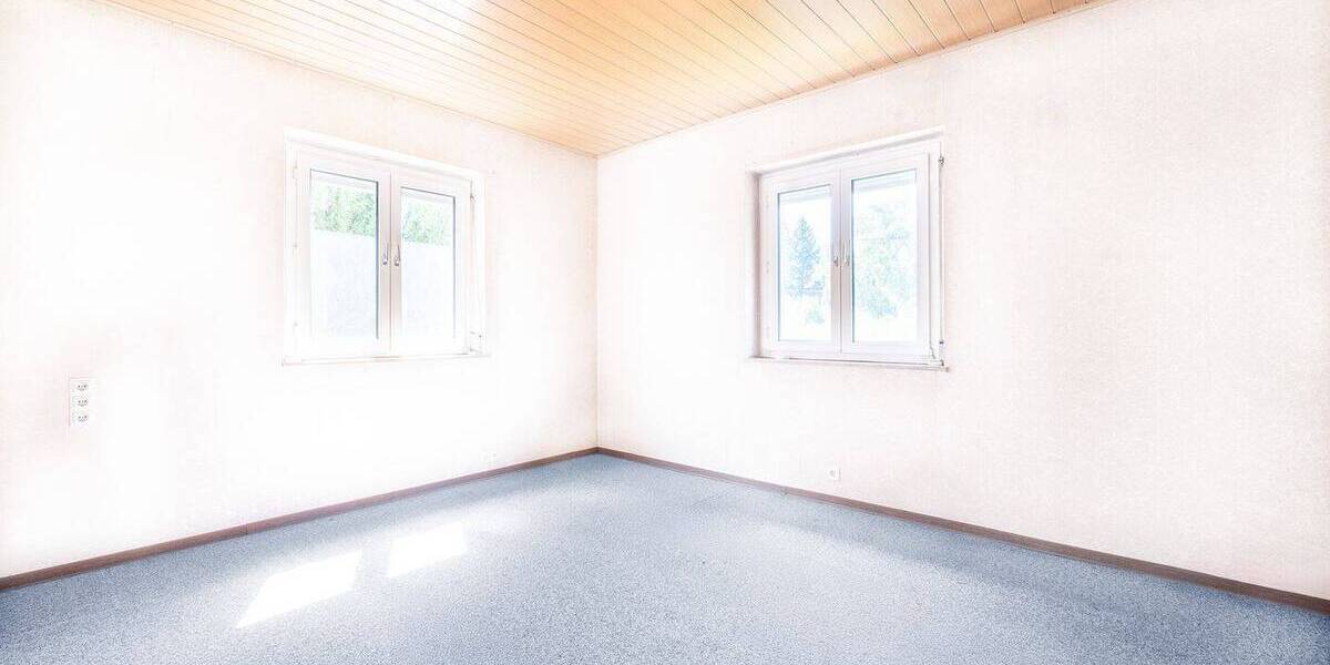 Mehrfamilienhaus, Wohnhaus Stuttgart Degerloch - 8 Zimmer, 170 m&sup2;, 775.000&euro; | Angebot:22275505