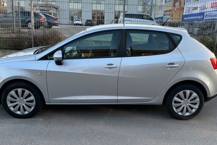 Seat Ibiza 225.888 km 2.550 &euro; Backnang 71522