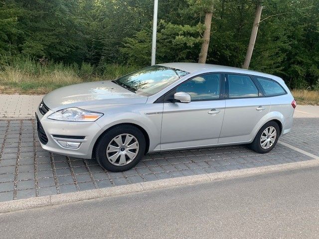 Ford Mondeo 52.500 km 15.000 &euro; Wiernsheim 75446