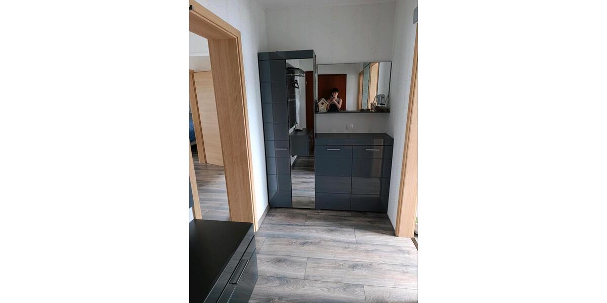Etagenwohnung Backnang - 3.5 Zimmer, 90 m&sup2;, 300.000&euro; | Angebot:27081116