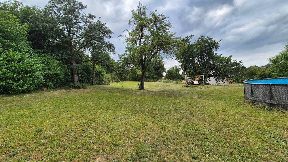 Einfamilienhaus mit wunderschönem großem Grundstück und 2 Einliegerwohnungen 1 zimmer