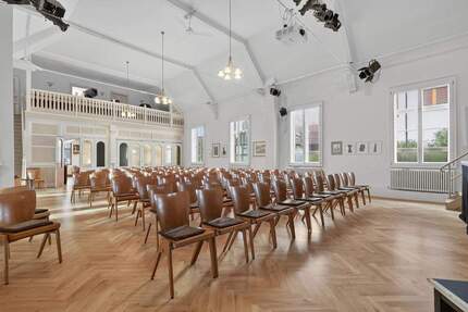 Hier wird Geschichte zur Bühne - Einzigartige Liegenschaft mit kulturellem Potenzial zimmer