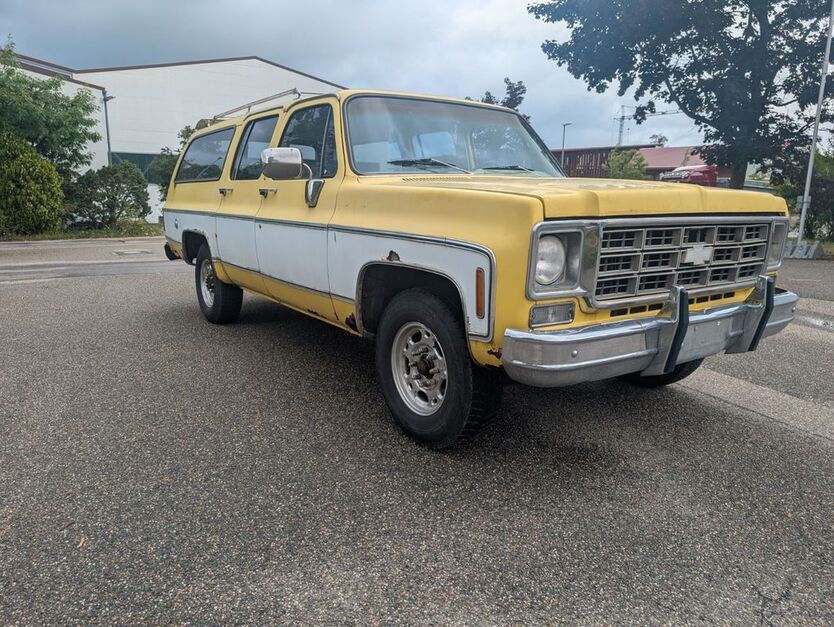 Chevrolet Suburban 44.681 km 5.000 € Wimsheim 71299