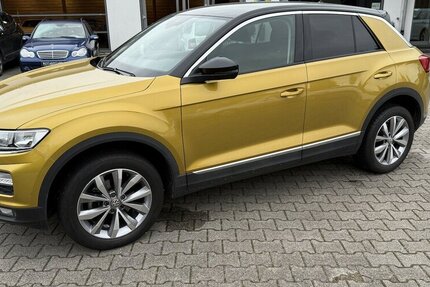 VW T-Roc 1.5 TSI DSG*orig.22tkm,1.Hand,top* 22.000 km 19.850 € Schorndorf 73614