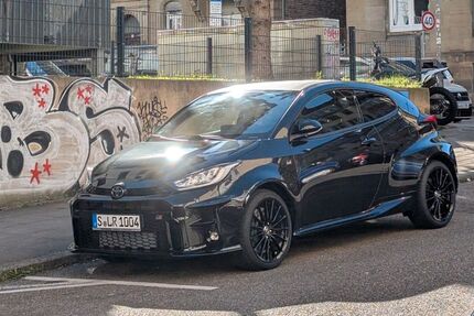 Toyota Yaris 8.980 km 35.900 &euro; Stuttgart 70567