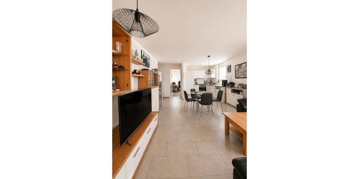 Etagenwohnung Freiberg am Neckar - 3 Zimmer, 76 m&sup2;, 1.145&euro; | Angebot:26395454