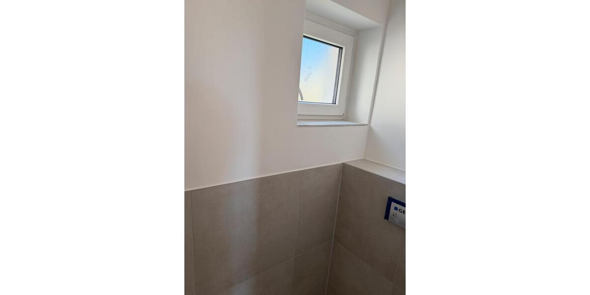 Etagenwohnung Plochingen - 3.5 Zimmer, 100 m&sup2;, 1.490&euro; | Angebot:26426627