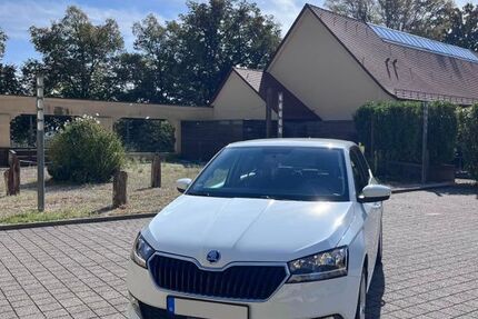 Skoda Fabia 58.000 km 8.599 &euro; Stuttgart 70376