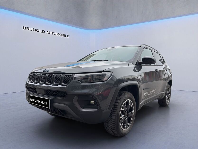 Jeep Compass 9.600 km 31.900 € Stuttgart 70565