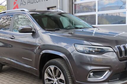 Jeep Cherokee 101.000 km 14.990 &euro; Stuttgart 70329