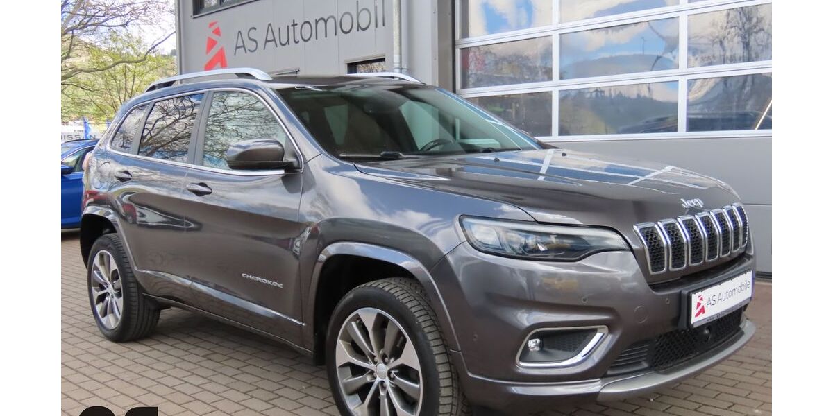 Jeep Cherokee 101.000 km 14.990 &euro; Stuttgart 70329