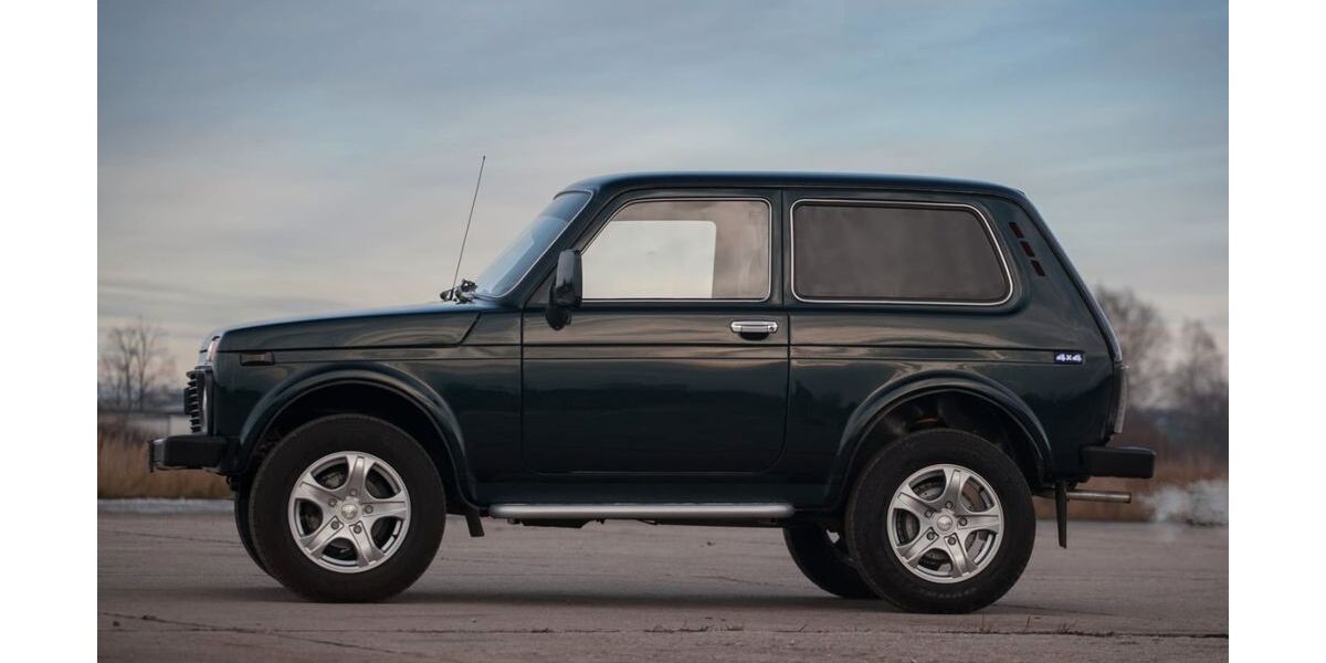 Lada Niva 190.091 km 11.200 € Wannweil 72827