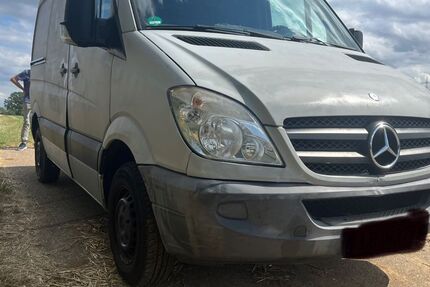 Mercedes-Benz Sprinter 240.000 km 7.900 € Münchingen 70825
