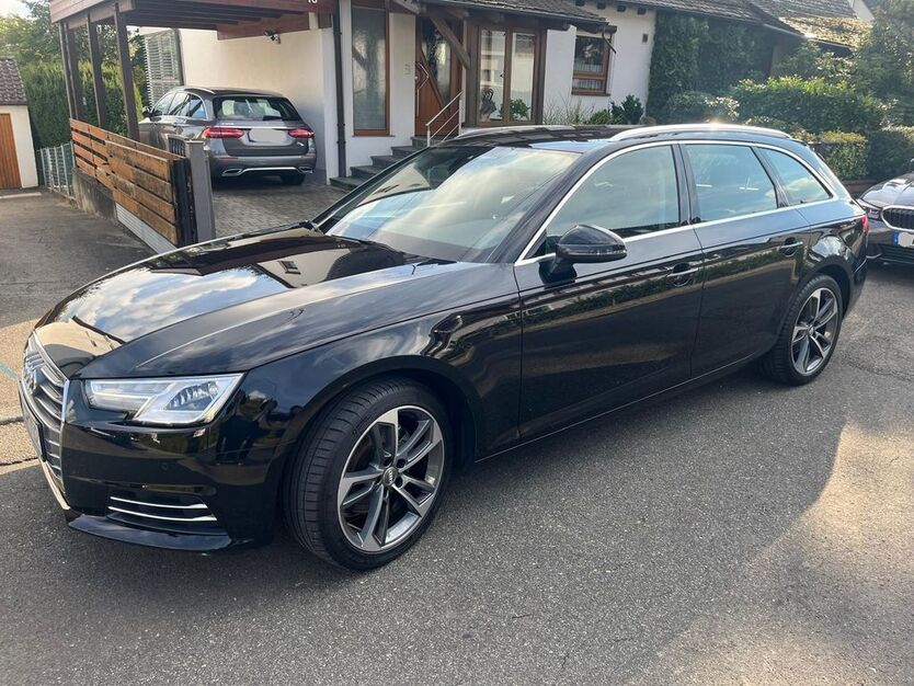 Audi A4 95.340 km 18.890 € Stuttgart 70569