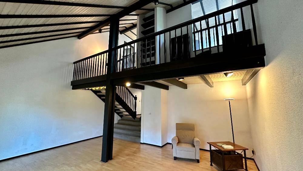 Mehrfamilienhaus, Wohnhaus Weil der Stadt - 7 Zimmer, 200 m&sup2;, 2.700&euro; | Angebot:26106042