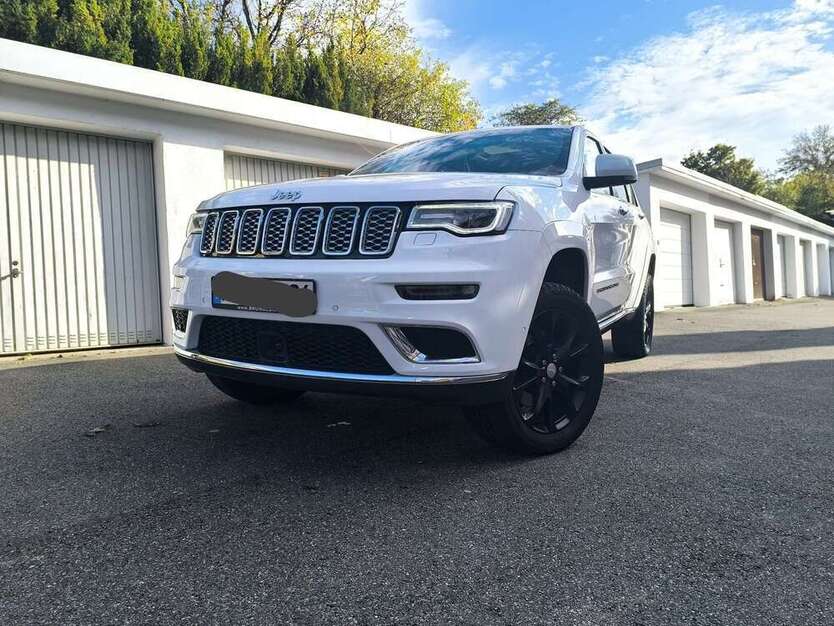 Grand Cherokee