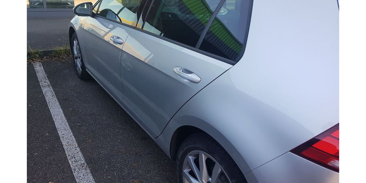 VW Golf 105.000 km 16.250 &euro; Fellbach 70736