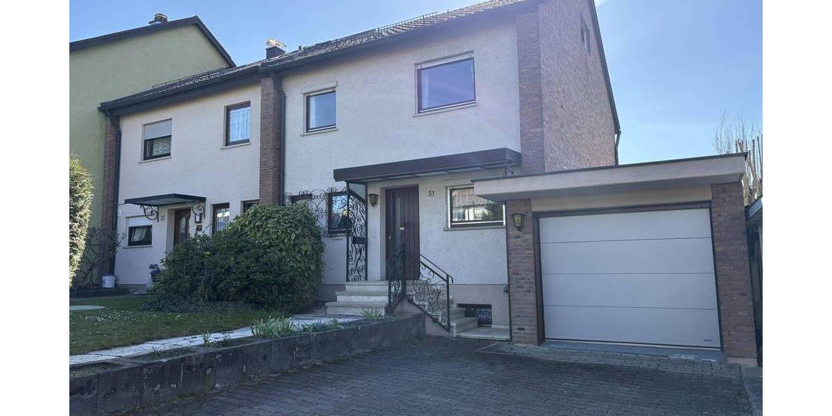 Doppelhaushälfte Böblingen Dagersheim - 5 Zimmer, 185 m&sup2;, 660.000&euro; | Angebot:26247751