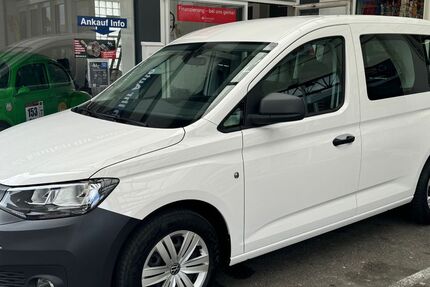 VW Caddy 128.500 km 17.850 &euro; Neckartenzlingen bei Stuttgart 72654