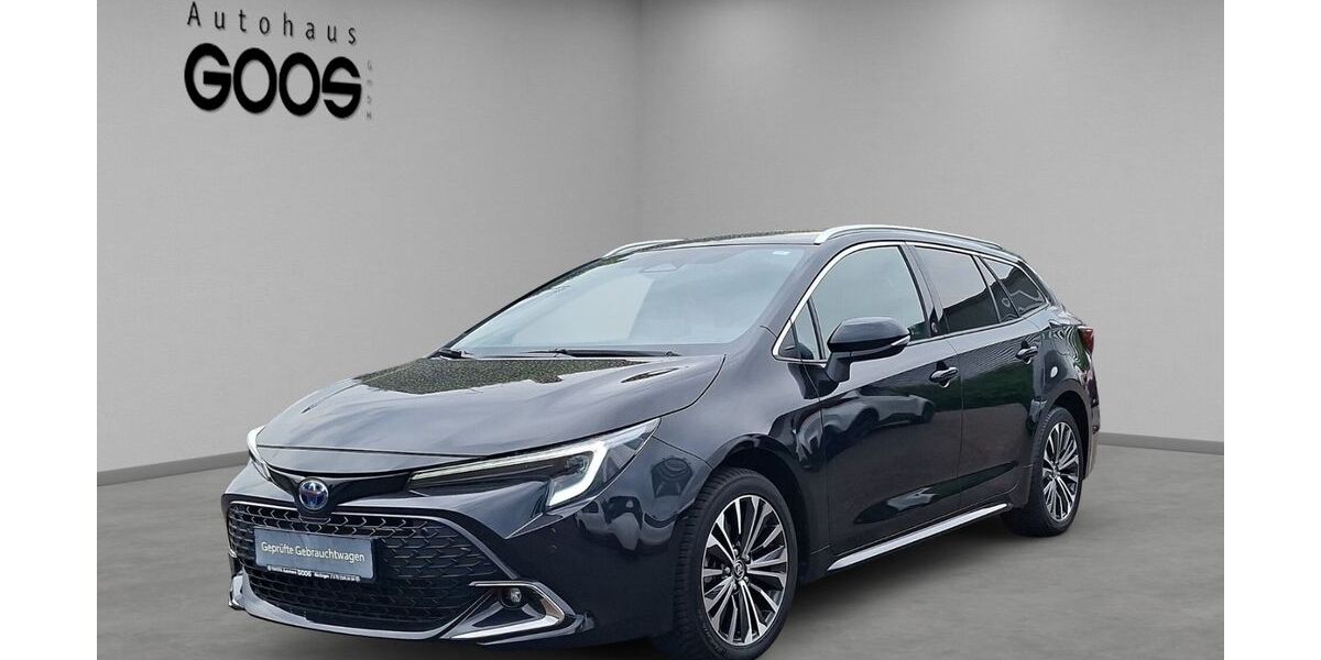 Toyota Corolla 5.408 km 29.990 &euro; Nürtingen 72622