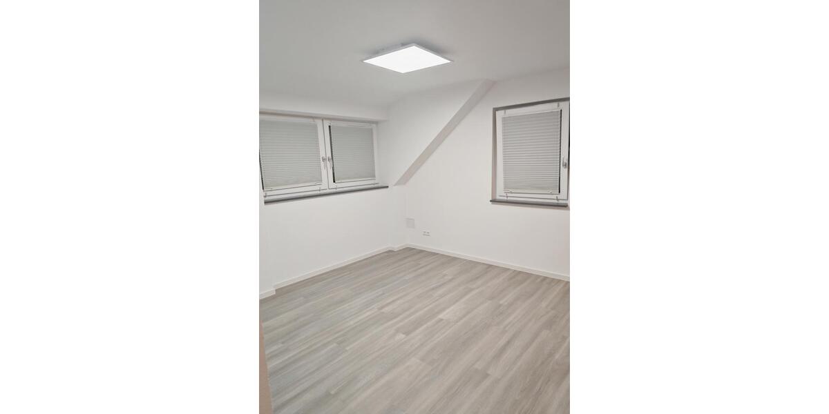 Dachgeschoßwohnung Ostfildern - 2 Zimmer, 45 m&sup2;, 1.000&euro; | Angebot:26414229