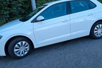 VW Polo 64.900 km 11.200 € Stuttgart 70197
