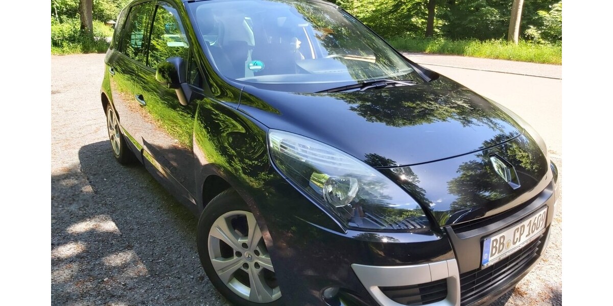Renault Scenic 58.000 km 5.800 € Böblingen 71032