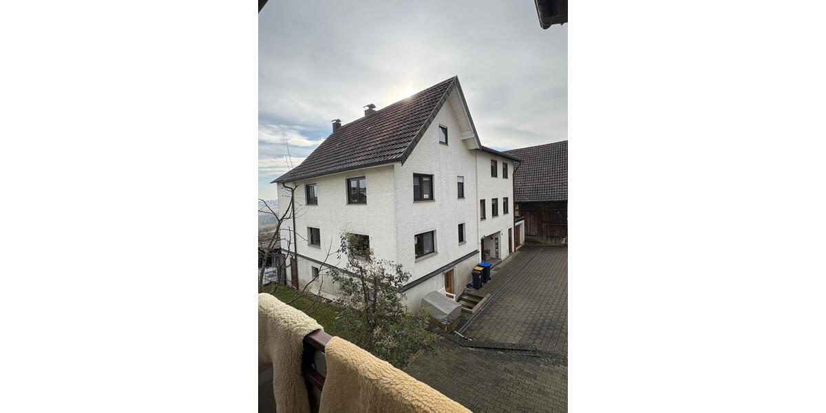 Doppelhaushälfte Neckartailfingen - 7 Zimmer, 140 m&sup2;, 1.100&euro; | Angebot:24872064