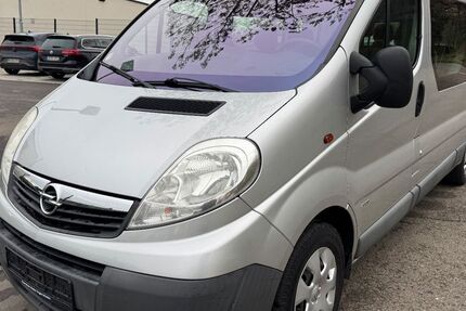 Opel Vivaro 125.000 km 10.950 &euro; Ingersheim/Ludwigsburg 74379
