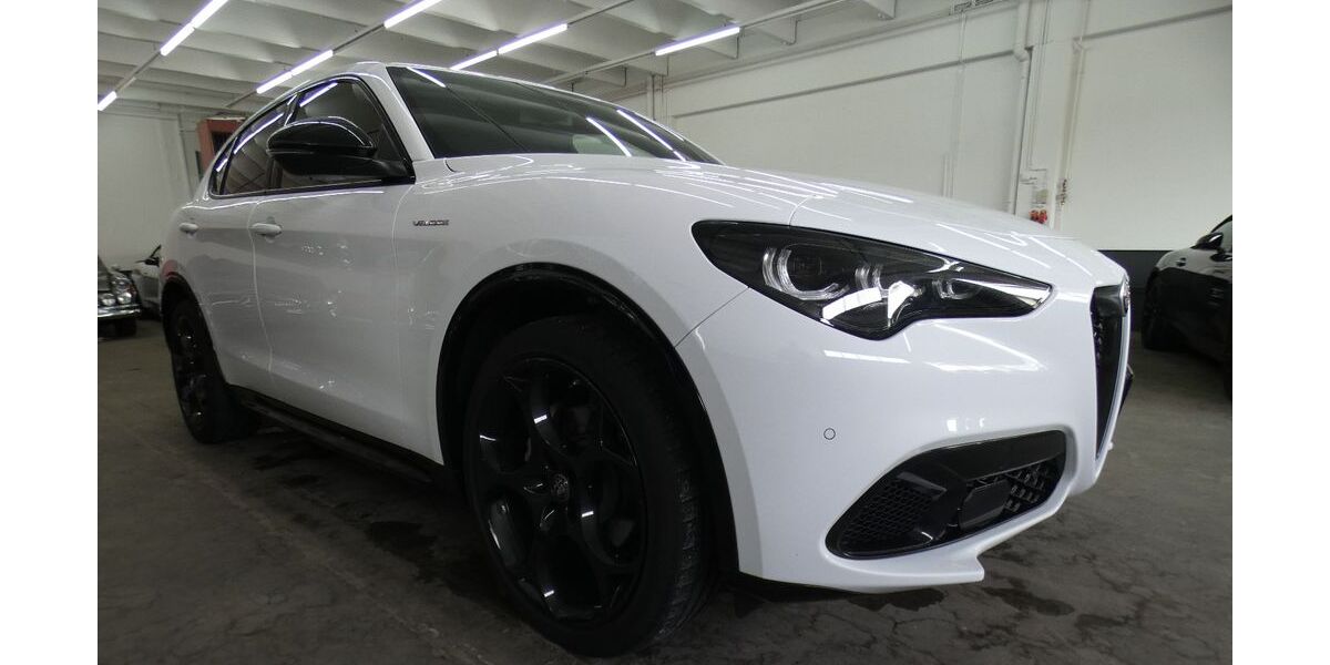 Alfa Romeo Stelvio 71.600 km 27.999 &euro; Metzingen 72555