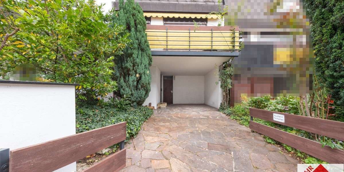 Haus zum Kaufen in Böblingen 495.000 € 128 m² 3.5 zimmer