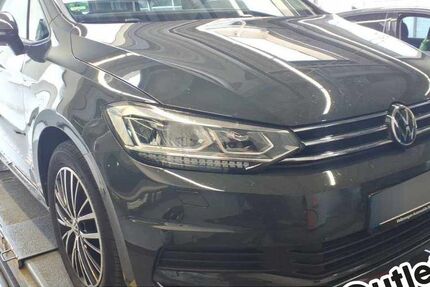 VW Touran 111.574 km 25.830 &euro; Stuttgart 70563