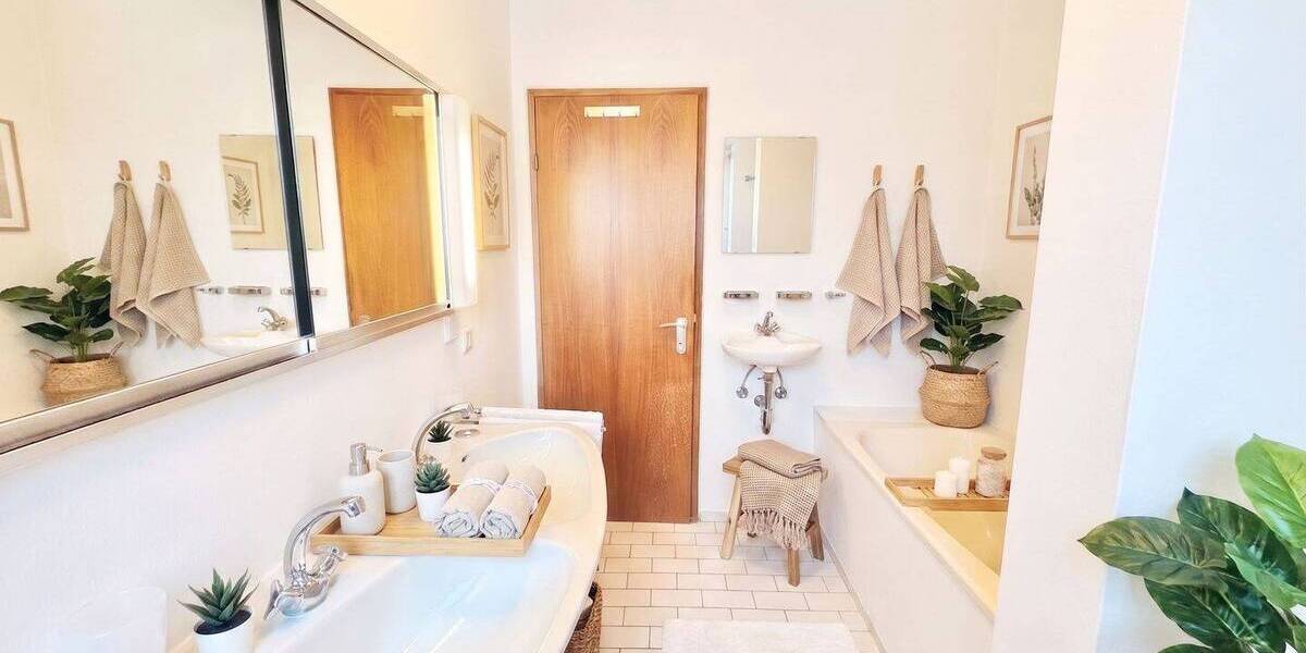 Mehrfamilienhaus, Wohnhaus Stuttgart Riedenberg - 8 Zimmer, 228 m&sup2;, 998.000&euro; | Angebot:26725532
