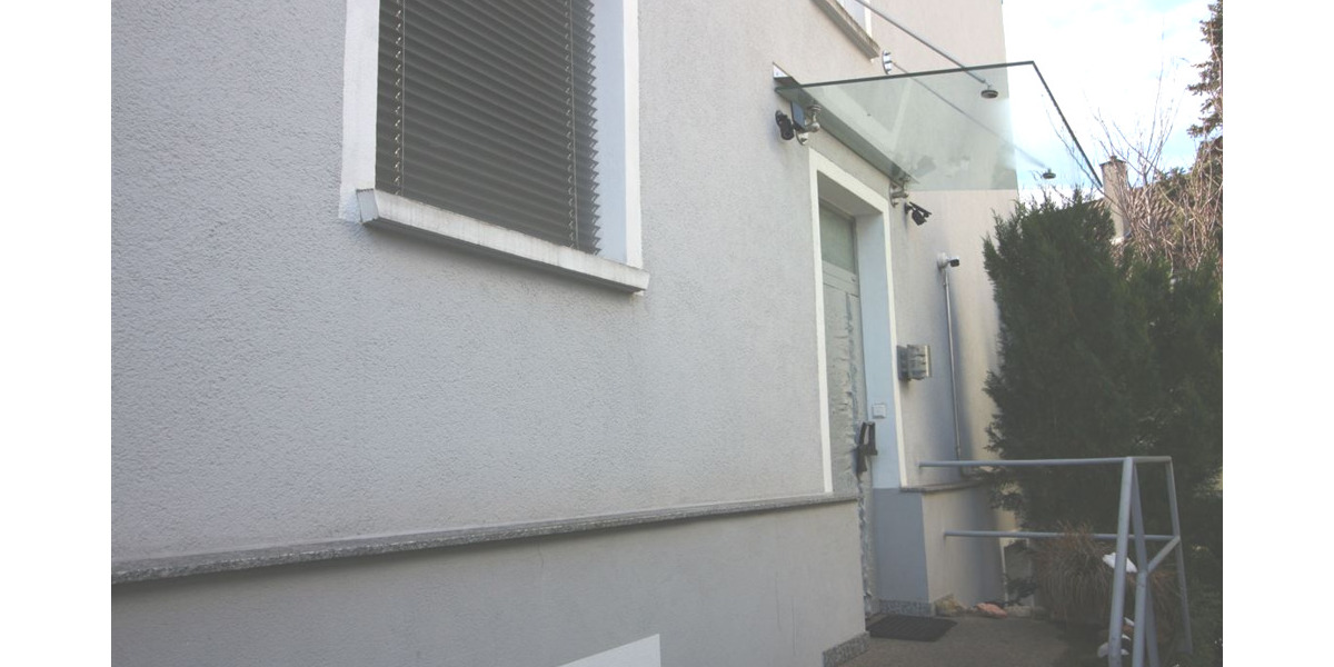 Einfamilienhaus Stuttgart Luginsland - 11 Zimmer, 212 m&sup2;, 1.330.000&euro; | Angebot:25341450