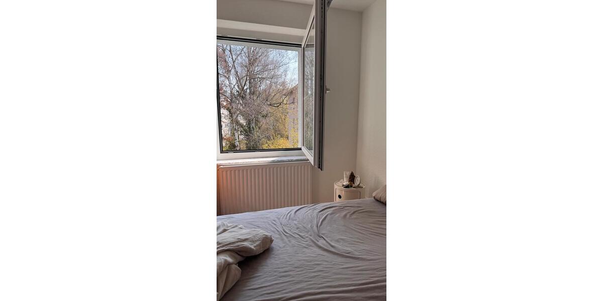 Etagenwohnung Stuttgart Degerloch - 3 Zimmer, 60 m&sup2;, 1.650&euro; | Angebot:26073118