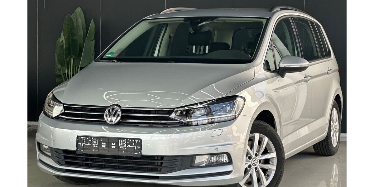 VW Touran 142.000 km 13.480 &euro; Ebersbach 73061