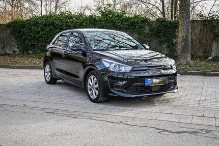 Kia Rio 38.340 km 14.200 &euro; Ludwigsburg 71640