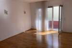 Etagenwohnung Stuttgart Möhringen - 2 Zimmer, 80 m&sup2;, 950&euro; | Angebot:25355823