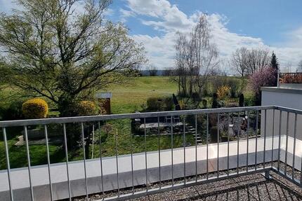 Wohnung Gärtringen - 4 Zimmer, 112 m&sup2;, 1.300&euro; | Angebot:26268881