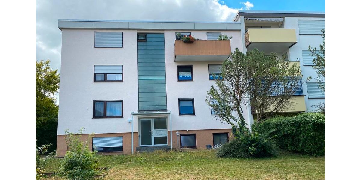 Hochparterre Freiberg am Neckar - 2 Zimmer, 75 m&sup2;, 250.000&euro; | Angebot:27113679