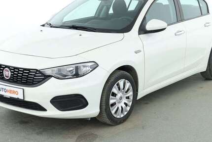 Fiat Tipo 16.895 km 9.160 &euro; Stuttgart 70195